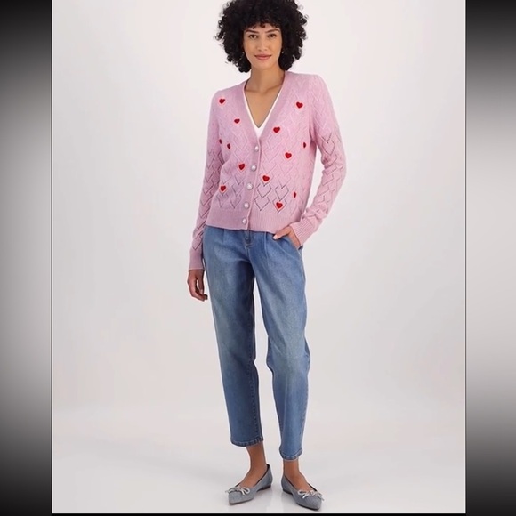 NWT Charter Club 100% Cashmere Pink Crochet Heart Pointelle Button Cardigan M - Picture 3 of 14